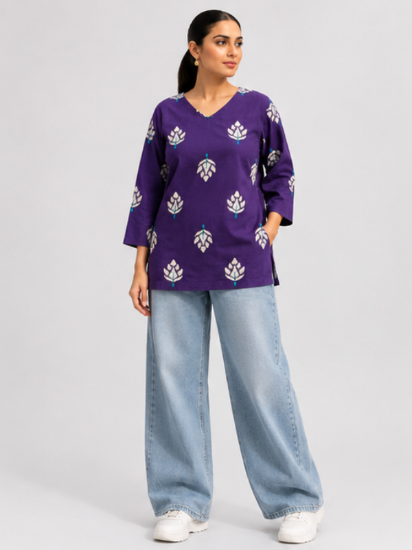 Indigo Printed V-Neck Short Kurti
